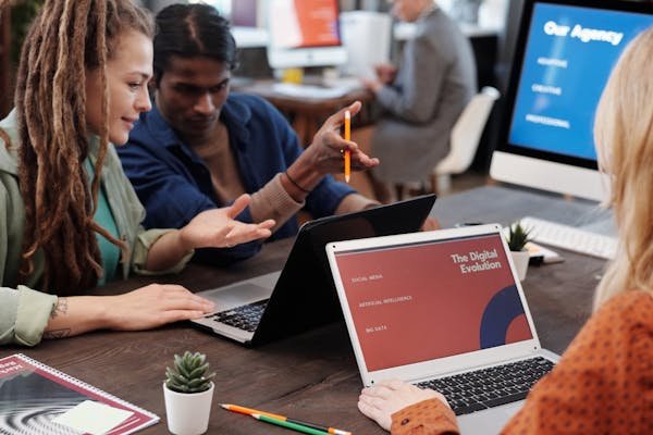 Maximisez votre visibilité avec une agence digitale à Toulon